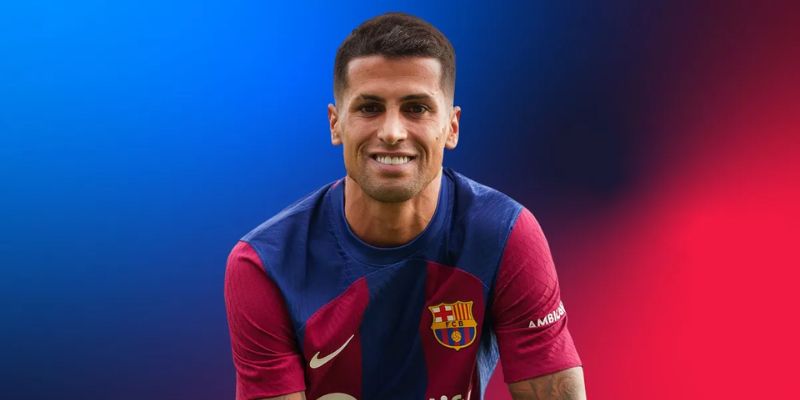 João Cancelo cũng nổi danh thế giới với vị trí Inverted Fullback là gì